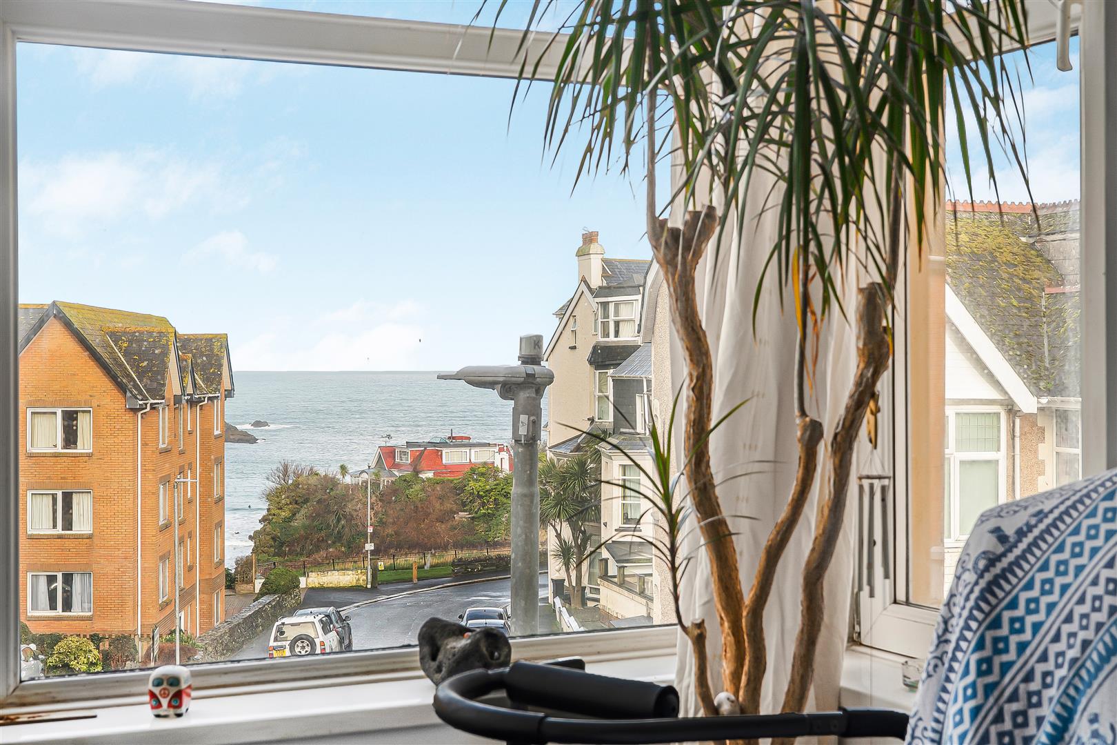 3 Trebarwith Crescent, Newquay photo - 2